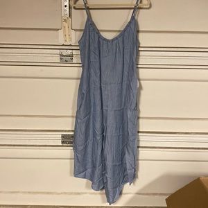Comfy jumpsuit with white legs